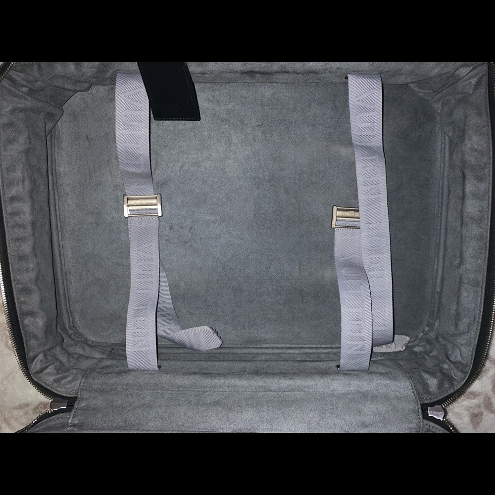 Louis Vuitton Leather suitcase/travel bag - Picture 6 of 6